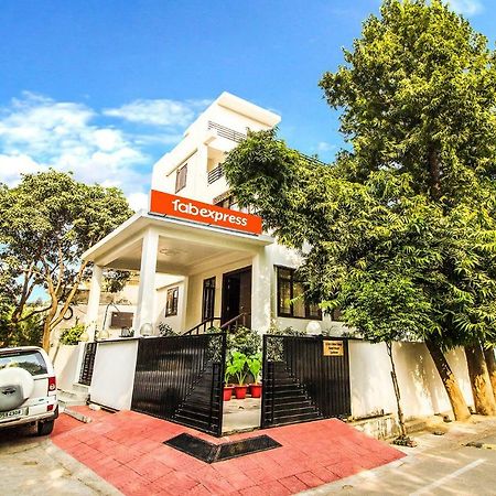 Fabexpress Tranquil Inn Gomti Nagar Lakhnaú Exteriér fotografie